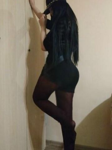 Астра Идеальная Брюнетка